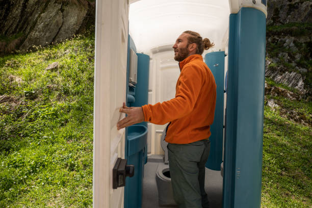 Best Construction site porta potty rental  in Pingree Grove, IL
